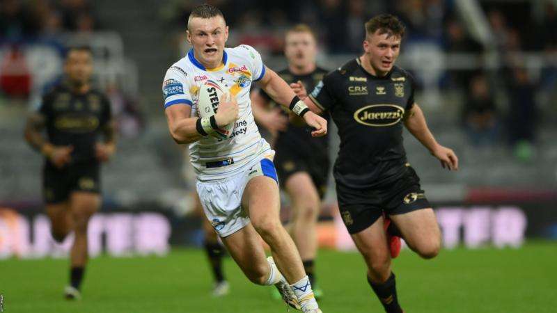 Mikey Lewis & Harry Newman set for international debuts