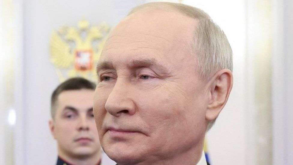 Putin to stand for fifth term as Russian president