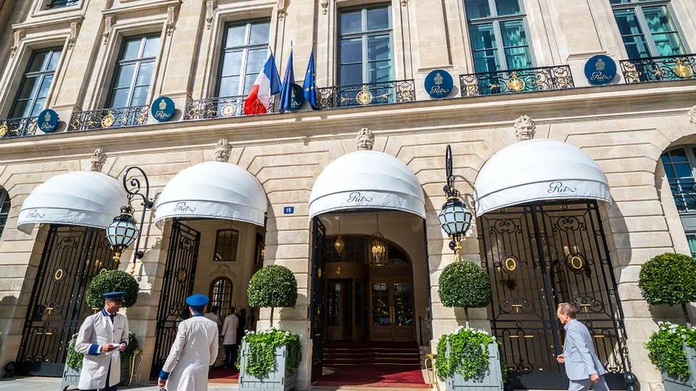 Paris Ritz: Missing �750k ring found in hotel vacuum bag