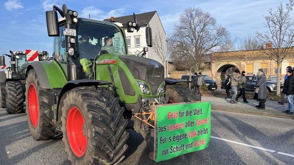 Germany�s far right seek revolution in farmers' protests