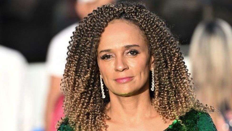 Isabel dos Santos: Angolan billionaire rejects fresh criminal charges