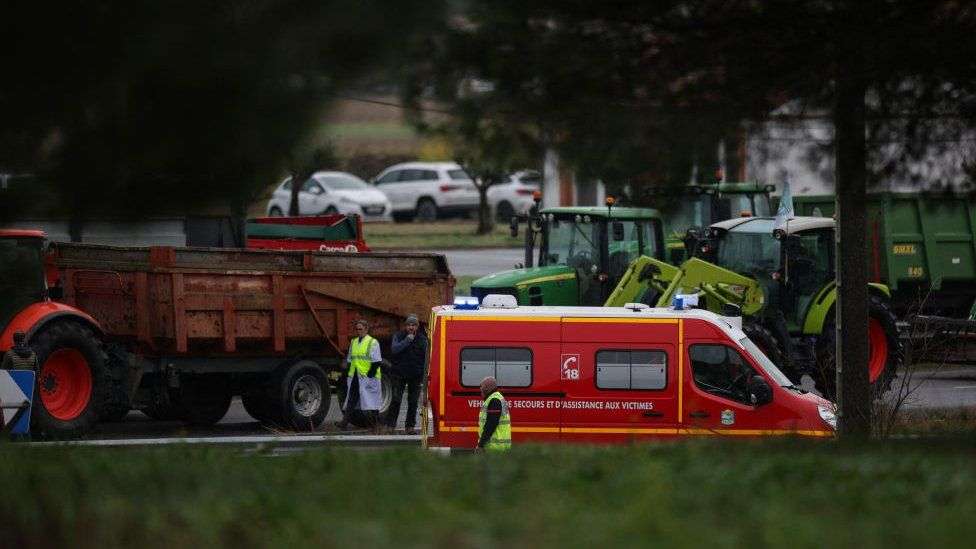 French protests: Female farmer and daughter killed as car hits French protesters