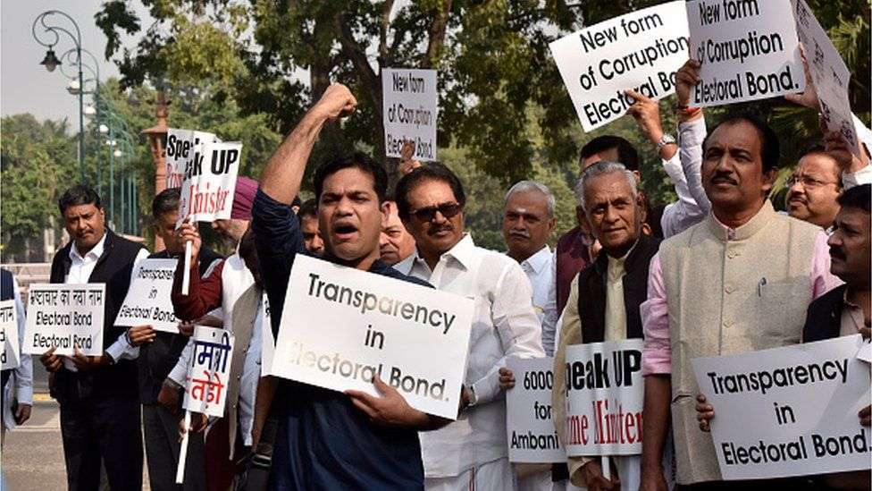 Electoral bonds: India's Supreme Court scraps anonymous election funding