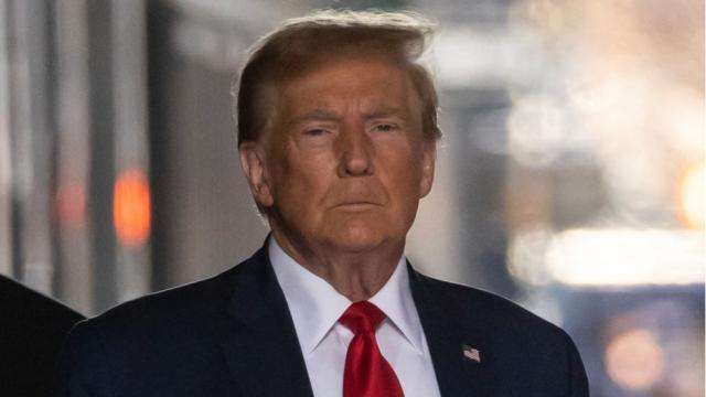 Trump ordered to pay $355m to New York for lying to banks