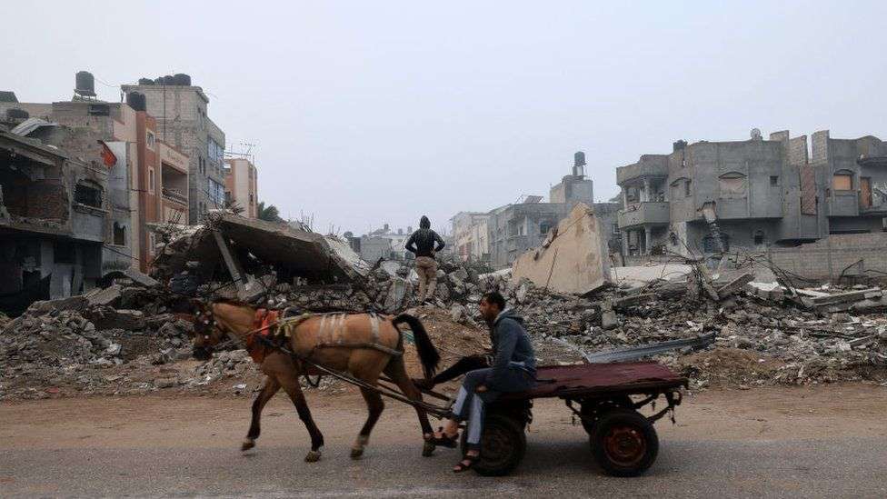 Gazans crowdfund thousands for uncertain escape