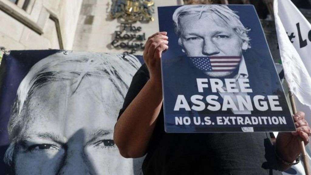 Assange wins right to challenge US extradition
