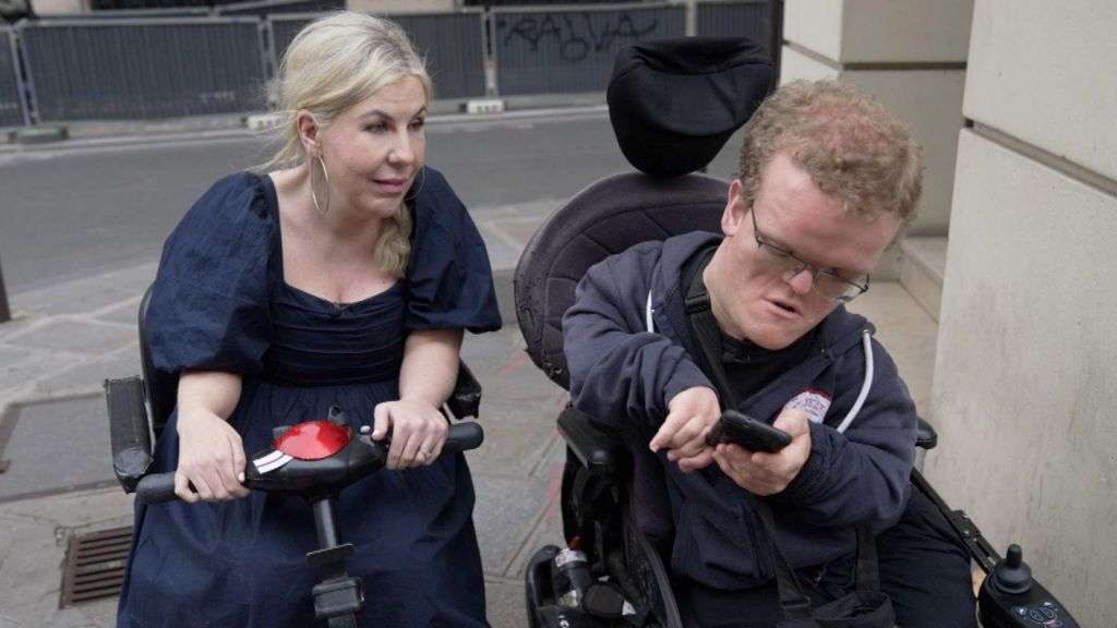 Metro disabled access 'shame' for Paralympic Paris