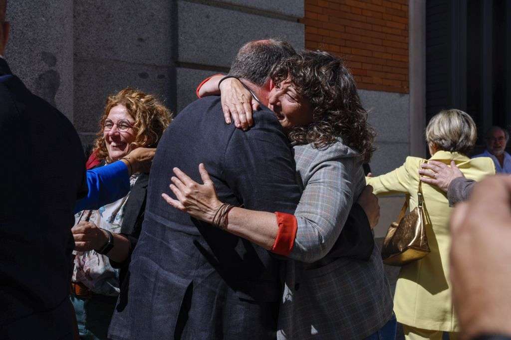 Spain passes amnesty law for Catalan nationalists