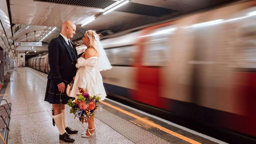 We married for �100 with 99 other couples and wouldn't change a thing