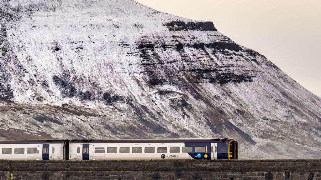 More snow and ice expected as UK braces for �first taste of winter�