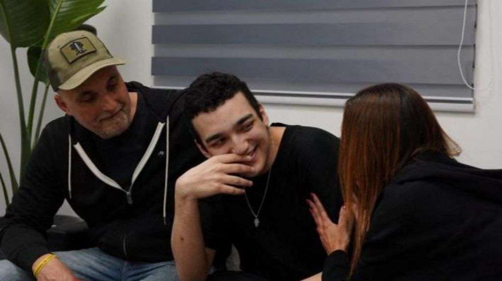 US-Israeli hostage reunites with family after being freed by Hamas