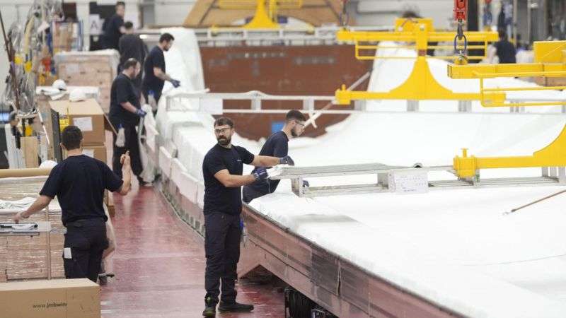Government vows to create 400,000 jobs in energy sector